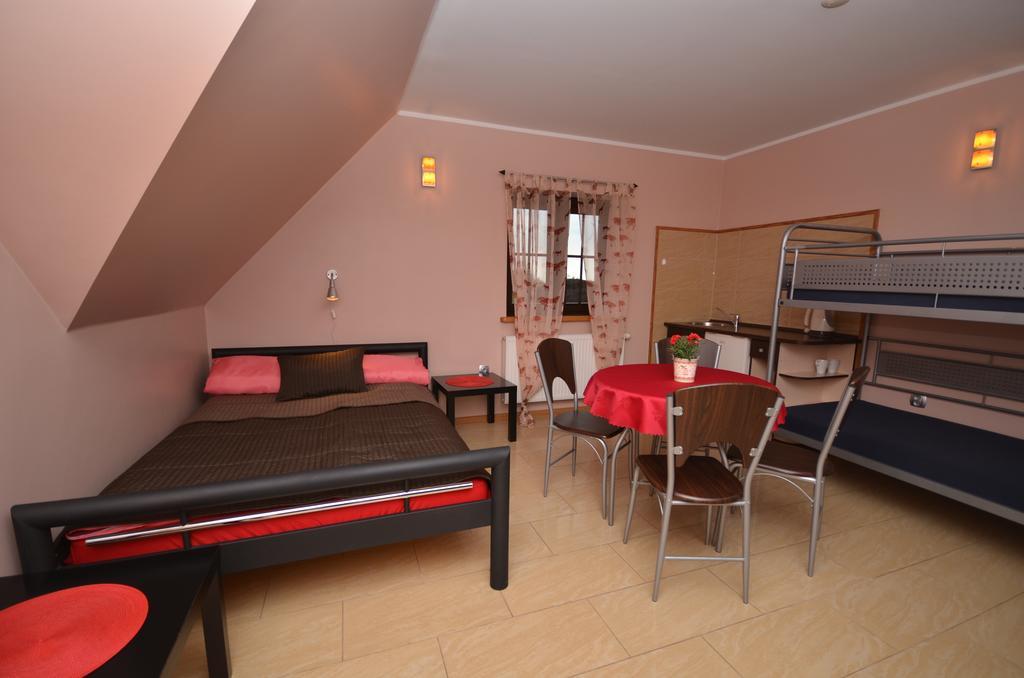 Pod Strzecha Hotel Darlowo Luaran gambar